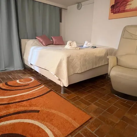 Apartment With Garden Krems an der Donau